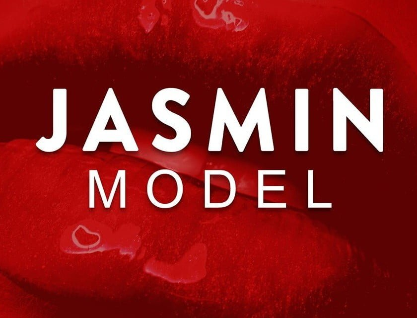 Sexy profile pic of ZairaMist